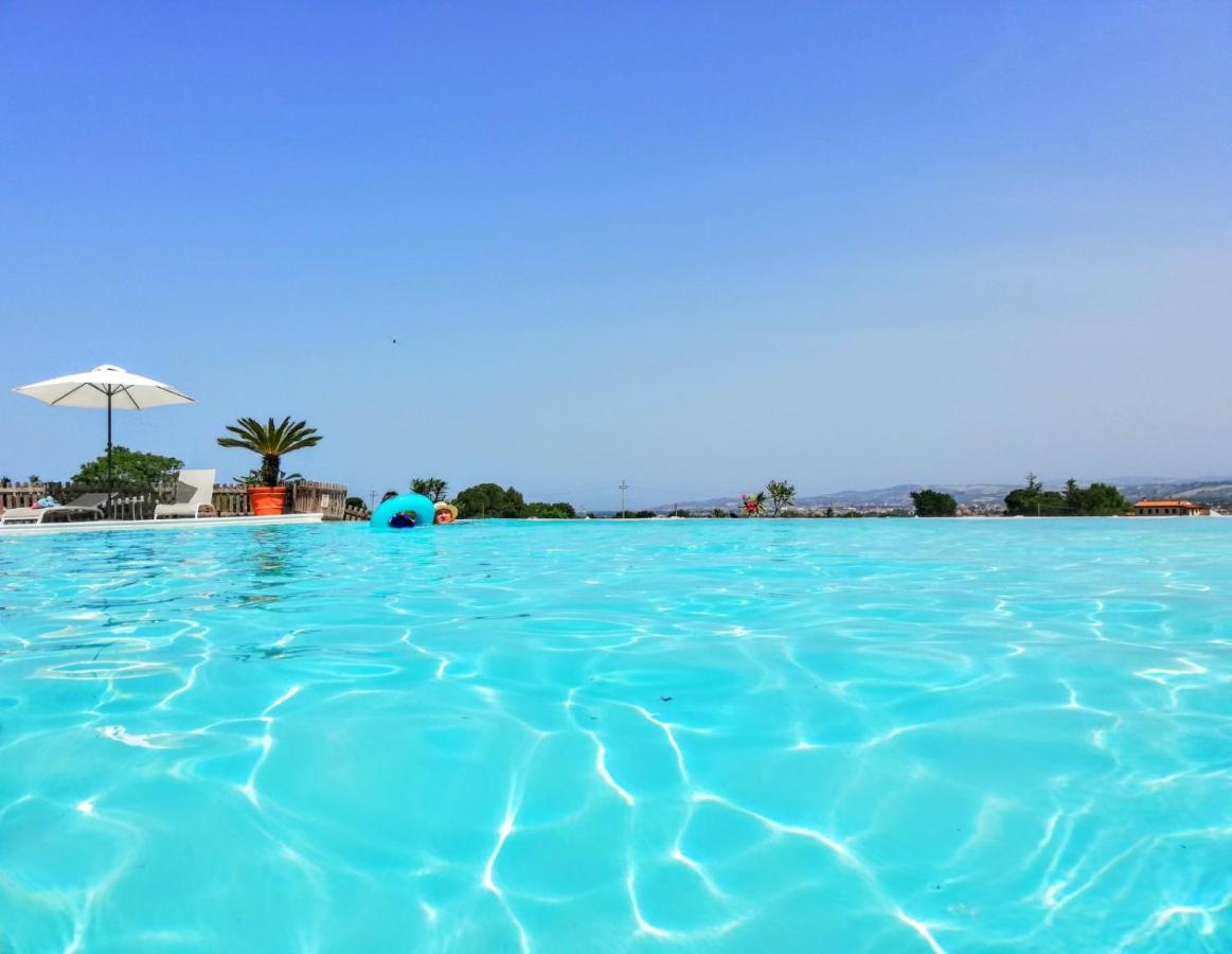 Agriturismo Rosa Antica Monte San Vito المظهر الخارجي الصورة